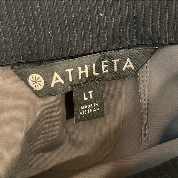 Athleta Black Pleated Women’s Elastic Waist Size Small - Picture 2 of 5
